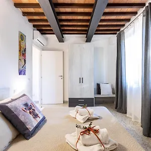  Apartment Le Residenze
